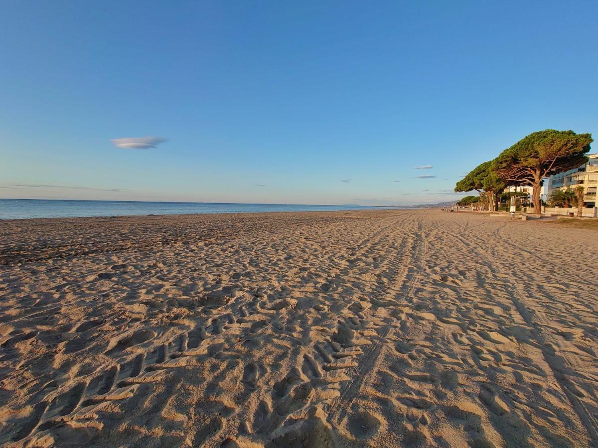 Apartmán Primera Linia De Mar, Zona Tranquila Cambrils Exteriér fotografie