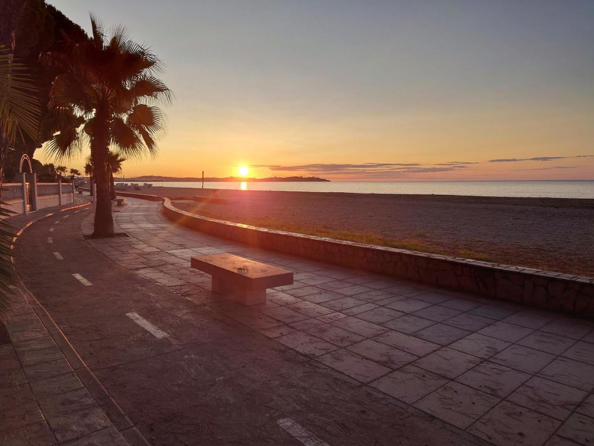 Apartmán Primera Linia De Mar, Zona Tranquila Cambrils Exteriér fotografie